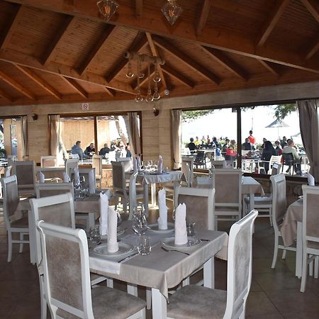 Cosmo Beach Hotel Durres Exterior photo