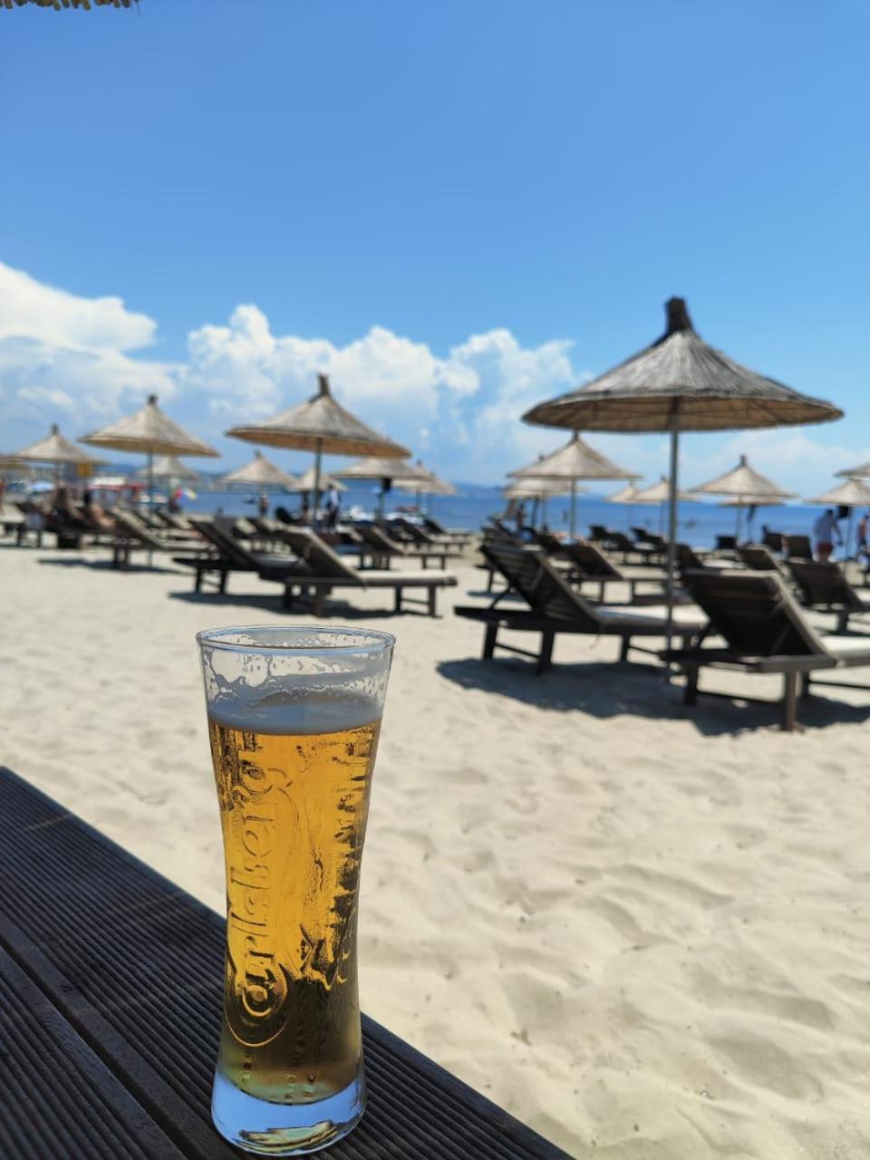 Cosmo Beach Hotel Durres Exterior photo
